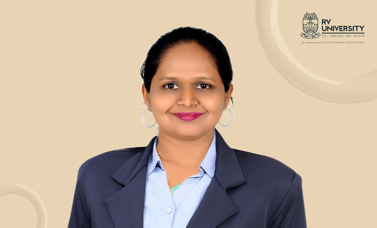 Dr Sheela S