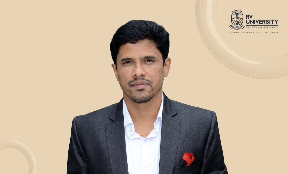 Dr Harish Naik B M