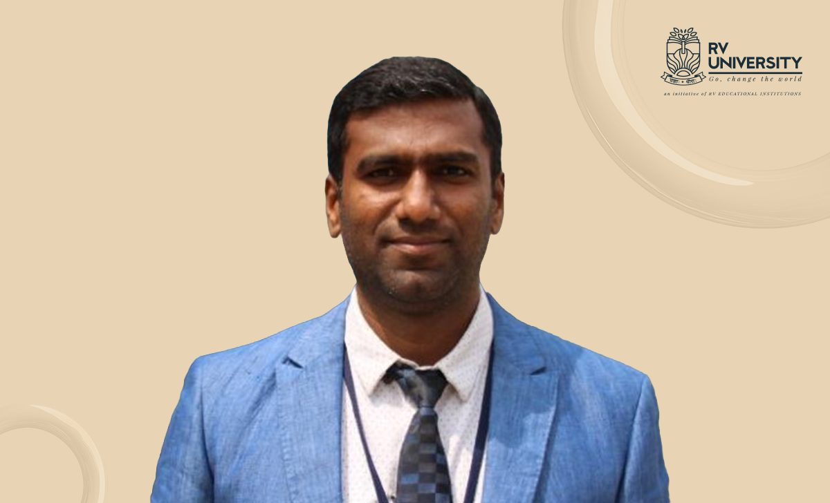 Dr. Devaraju R